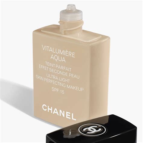 vitalumière aqua chanel|chanel vitalumiere aqua sephora.